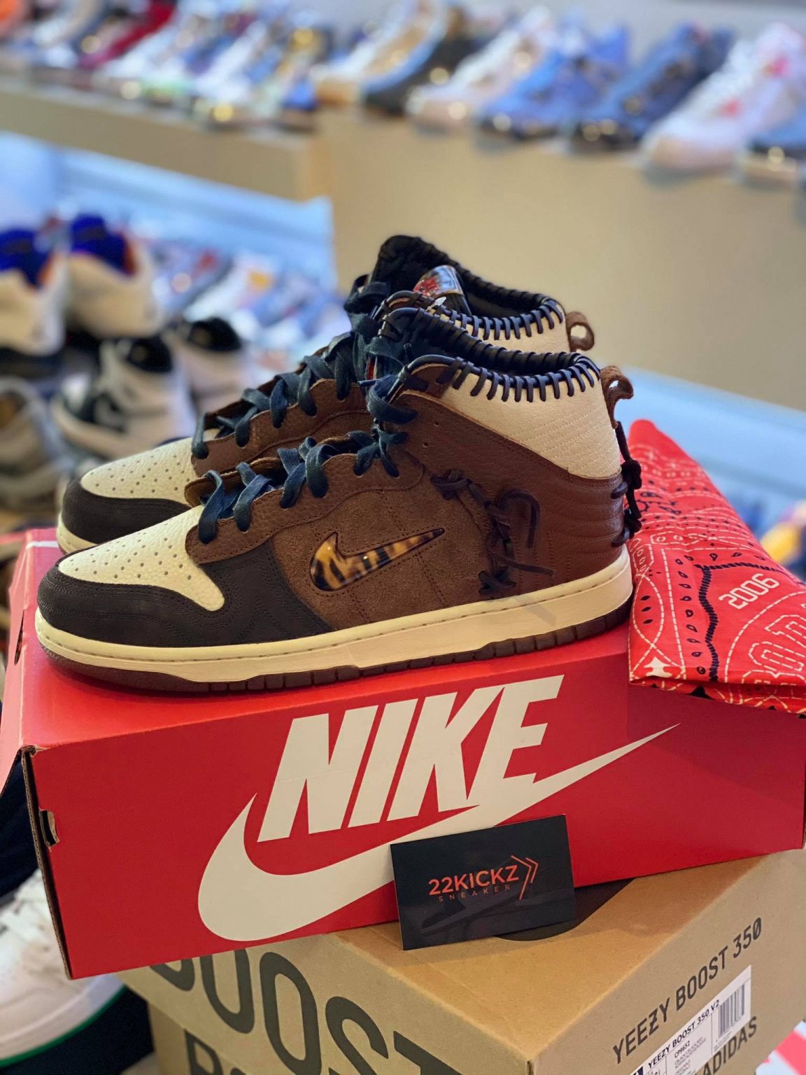 Nike Dunk High Bodega Legend Fauna Brown