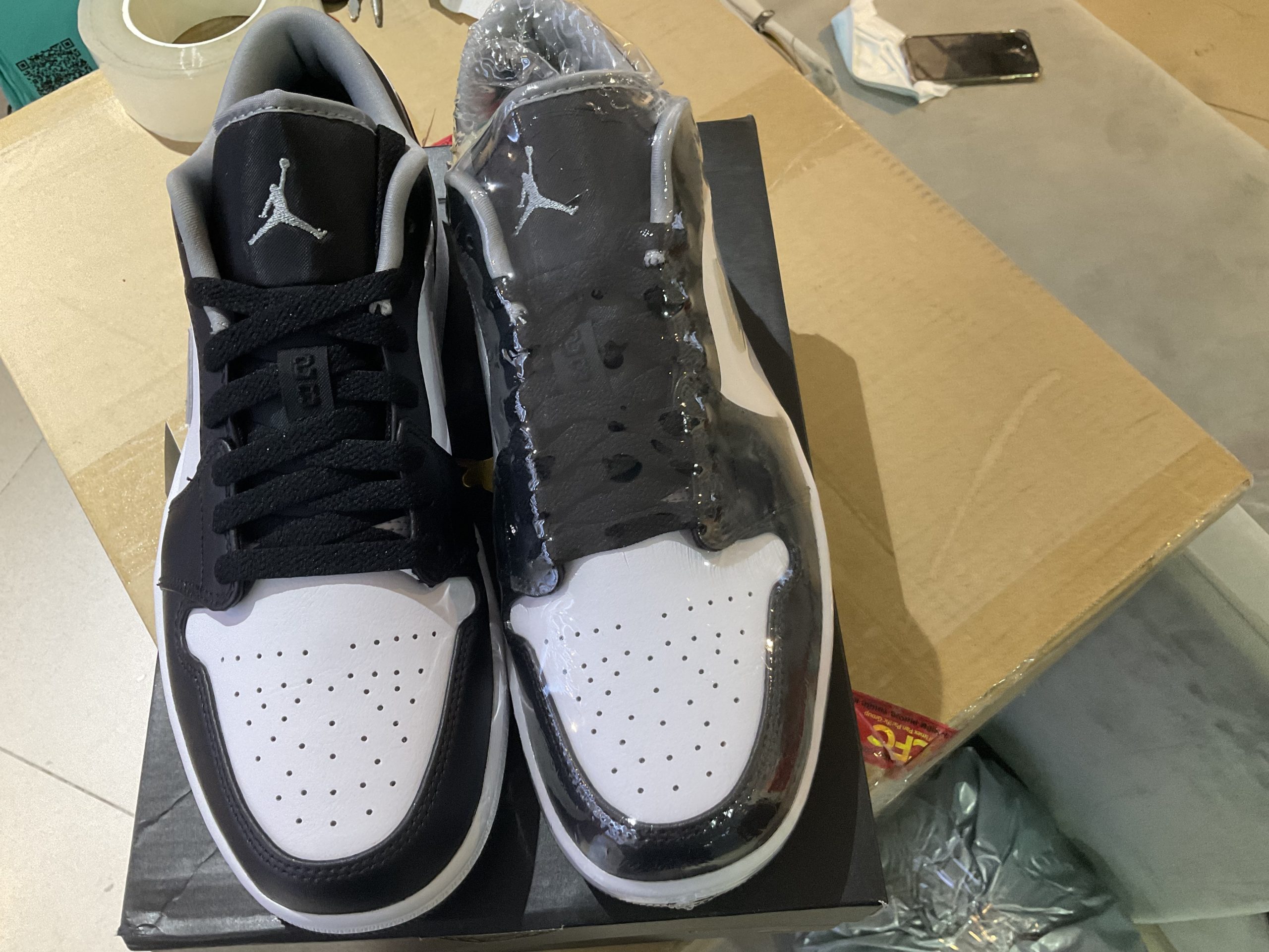 Jordan 1 Low Black White Grey (low smoke v3)